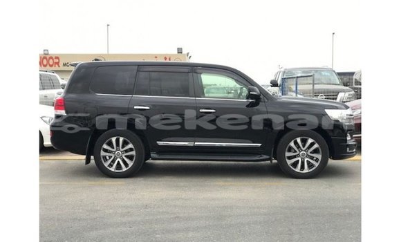 Buy Import Toyota Land Cruiser Black Car in Import - Dubai in Aragatsotn Buy Import Toyota Land Cruiser Black Car in Import - Dubai in Aragatsotn