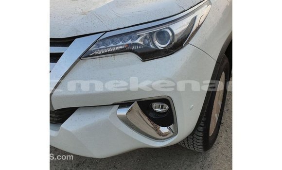 Buy Import Toyota Fortuner White Car in Import - Dubai in Aragatsotn Buy Import Toyota Fortuner White Car in Import - Dubai in Aragatsotn