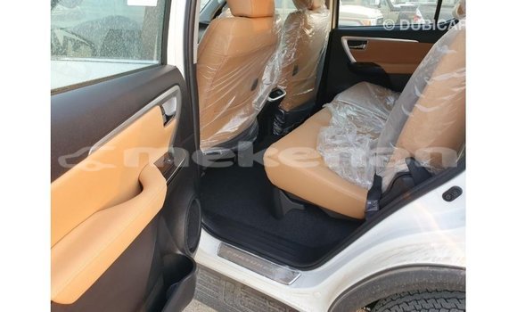 Buy Import Toyota Fortuner White Car in Import - Dubai in Aragatsotn Buy Import Toyota Fortuner White Car in Import - Dubai in Aragatsotn
