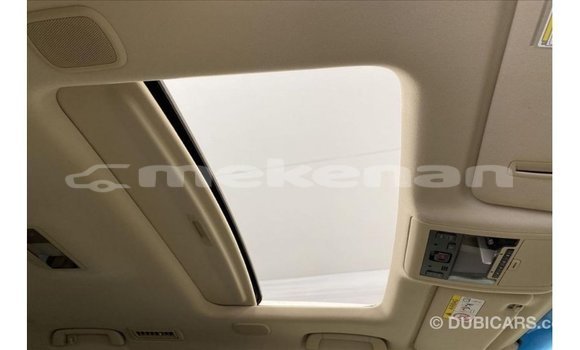 Buy Import Toyota Land Cruiser White Car in Import - Dubai in Aragatsotn Buy Import Toyota Land Cruiser White Car in Import - Dubai in Aragatsotn