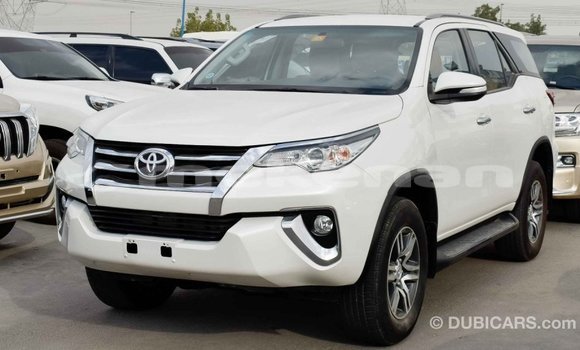Buy Import Toyota Fortuner White Car in Import - Dubai in Aragatsotn Buy Import Toyota Fortuner White Car in Import - Dubai in Aragatsotn