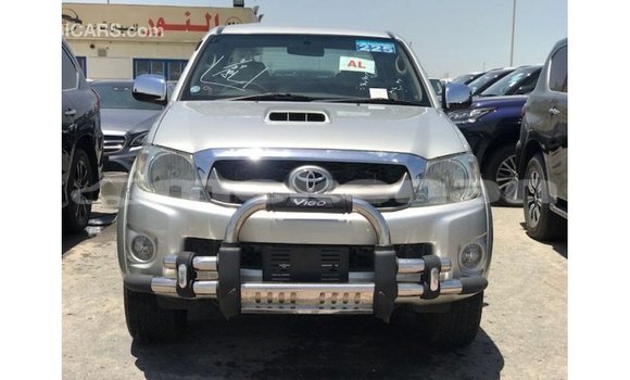 Buy Import Toyota Hilux Other Car in Import - Dubai in Aragatsotn Buy Import Toyota Hilux Other Car in Import - Dubai in Aragatsotn