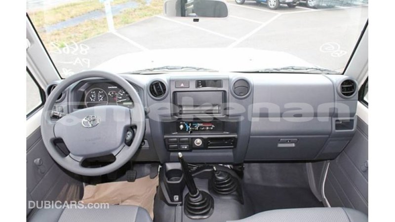 Big with watermark toyota land cruiser aragatsotn import dubai 3365