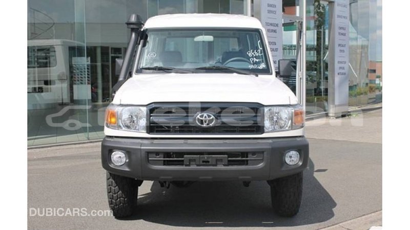Big with watermark toyota land cruiser aragatsotn import dubai 3365