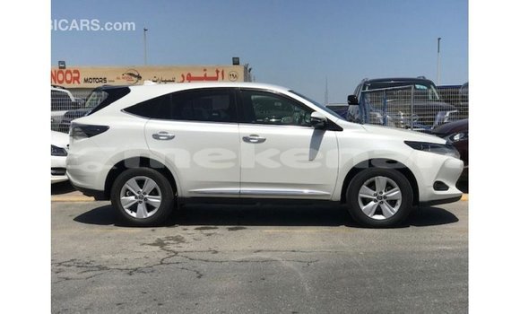 Buy Import Toyota Harrier White Car in Import - Dubai in Aragatsotn Buy Import Toyota Harrier White Car in Import - Dubai in Aragatsotn