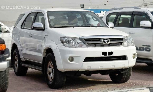 Buy Import Toyota Fortuner White Car in Import - Dubai in Aragatsotn Buy Import Toyota Fortuner White Car in Import - Dubai in Aragatsotn