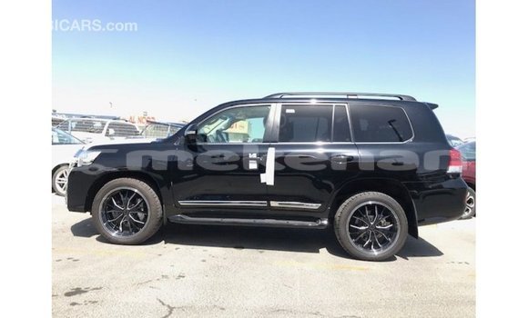 Buy Import Toyota Land Cruiser Black Car in Import - Dubai in Aragatsotn Buy Import Toyota Land Cruiser Black Car in Import - Dubai in Aragatsotn