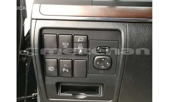 Buy Import Toyota Land Cruiser Black Car in Import - Dubai in Aragatsotn Buy Import Toyota Land Cruiser Black Car in Import - Dubai in Aragatsotn