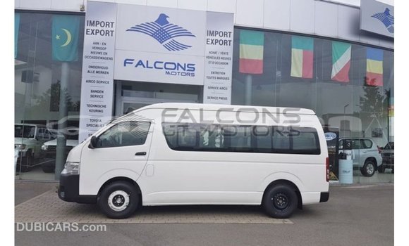 Buy Import Toyota Hiace White Car in Import - Dubai in Aragatsotn Buy Import Toyota Hiace White Car in Import - Dubai in Aragatsotn