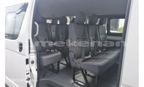 Buy Import Toyota Hiace White Car in Import - Dubai in Aragatsotn Buy Import Toyota Hiace White Car in Import - Dubai in Aragatsotn