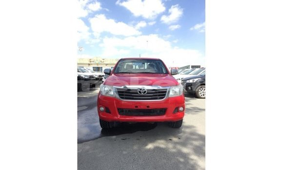 Buy Import Toyota Hilux Red Car in Import - Dubai in Aragatsotn Buy Import Toyota Hilux Red Car in Import - Dubai in Aragatsotn