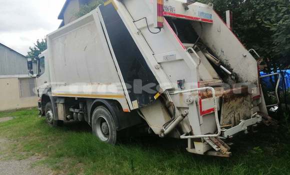 Buy Used Mercedes‒Benz Truck White Truck in Sevan in Gegharkunik Buy Used Mercedes‒Benz Truck White Truck in Sevan in Gegharkunik