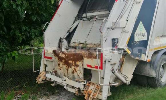 Buy Used Mercedes‒Benz Truck White Truck in Sevan in Gegharkunik Buy Used Mercedes‒Benz Truck White Truck in Sevan in Gegharkunik