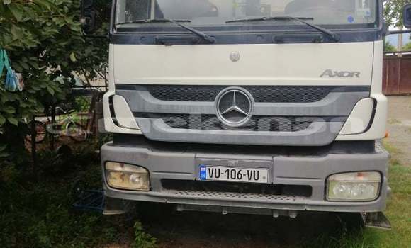 Buy Used Mercedes‒Benz Truck White Truck in Sevan in Gegharkunik Buy Used Mercedes‒Benz Truck White Truck in Sevan in Gegharkunik