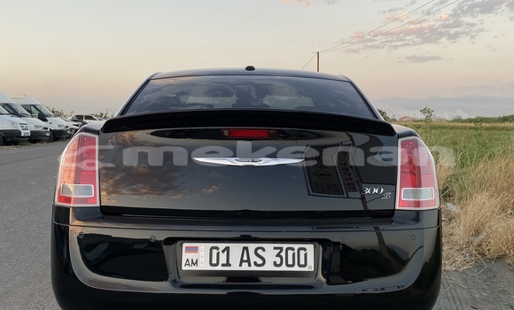 Buy Used Chrysler 300C Black Car in Yerevan in Yerevan