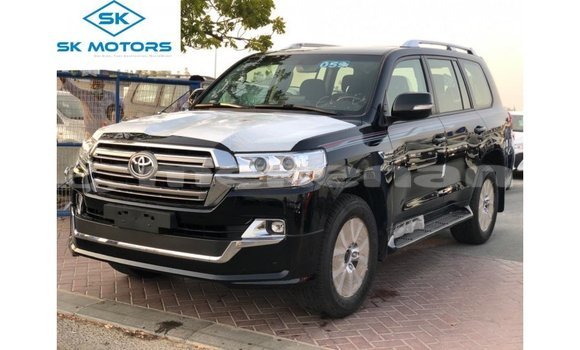 Buy Import Toyota Land Cruiser Black Car in Import - Dubai in Aragatsotn