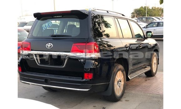 Buy Import Toyota Land Cruiser Black Car in Import - Dubai in Aragatsotn Buy Import Toyota Land Cruiser Black Car in Import - Dubai in Aragatsotn