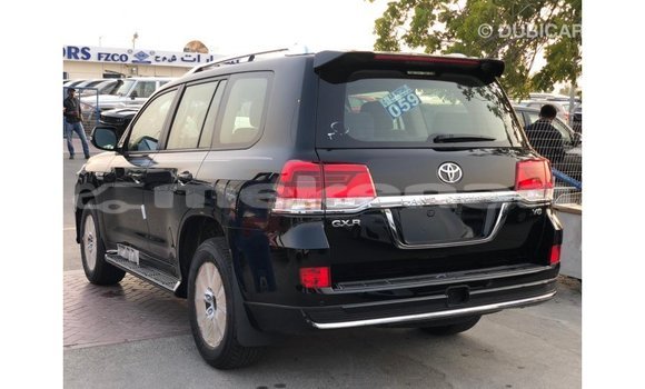 Buy Import Toyota Land Cruiser Black Car in Import - Dubai in Aragatsotn Buy Import Toyota Land Cruiser Black Car in Import - Dubai in Aragatsotn