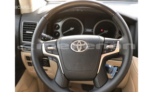 Buy Import Toyota Land Cruiser Black Car in Import - Dubai in Aragatsotn Buy Import Toyota Land Cruiser Black Car in Import - Dubai in Aragatsotn
