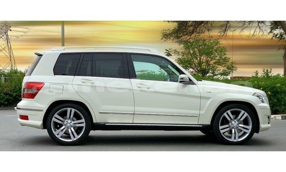 Buy Import Mercedes-Benz 190 White Car in Import - Dubai in Aragatsotn Buy Import Mercedes-Benz 190 White Car in Import - Dubai in Aragatsotn