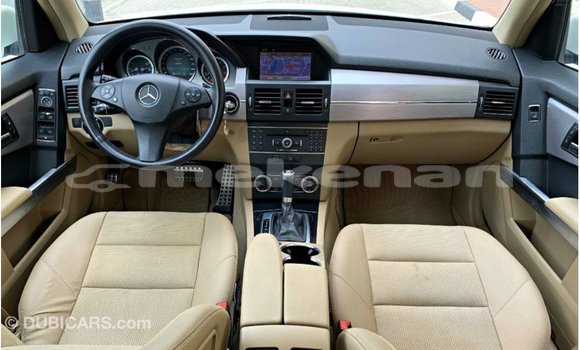 Buy Import Mercedes-Benz 190 White Car in Import - Dubai in Aragatsotn Buy Import Mercedes-Benz 190 White Car in Import - Dubai in Aragatsotn