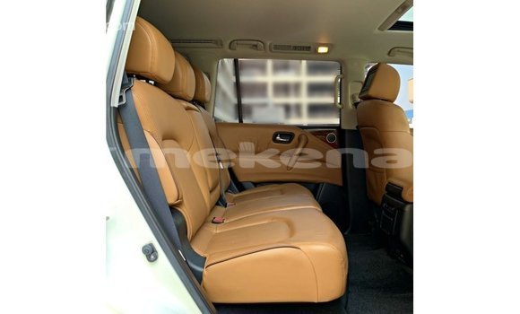 Buy Import Nissan Patrol White Car in Import - Dubai in Aragatsotn Buy Import Nissan Patrol White Car in Import - Dubai in Aragatsotn