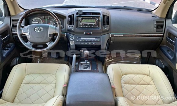 Buy Import Toyota Land Cruiser Blue Car in Import - Dubai in Aragatsotn Buy Import Toyota Land Cruiser Blue Car in Import - Dubai in Aragatsotn