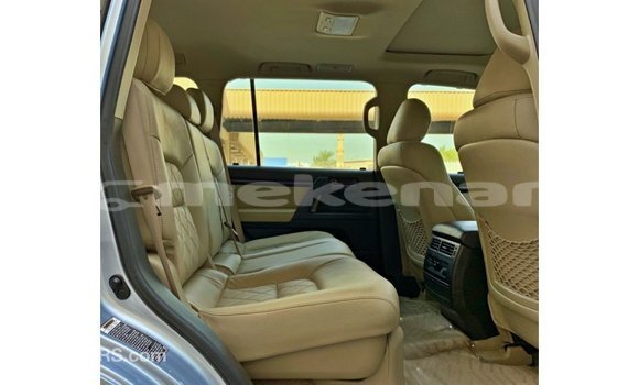 Buy Import Toyota Land Cruiser Blue Car in Import - Dubai in Aragatsotn Buy Import Toyota Land Cruiser Blue Car in Import - Dubai in Aragatsotn