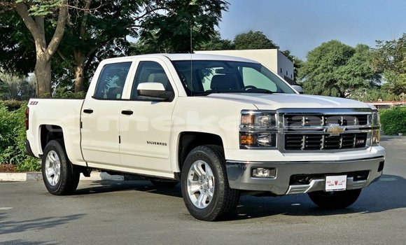 Buy Import Chevrolet Silverado White Car in Import - Dubai in Aragatsotn