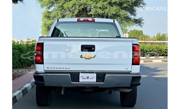 Buy Import Chevrolet Silverado White Car in Import - Dubai in Aragatsotn Buy Import Chevrolet Silverado White Car in Import - Dubai in Aragatsotn