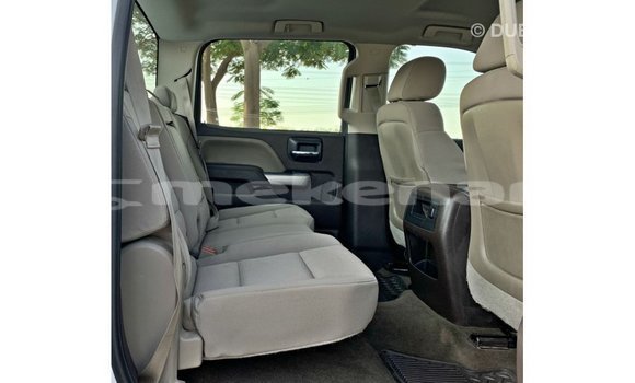 Buy Import Chevrolet Silverado White Car in Import - Dubai in Aragatsotn Buy Import Chevrolet Silverado White Car in Import - Dubai in Aragatsotn
