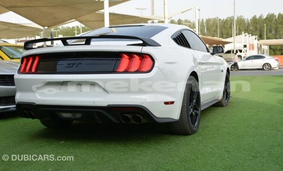 Buy Import Ford Mustang White Car in Import - Dubai in Aragatsotn Buy Import Ford Mustang White Car in Import - Dubai in Aragatsotn