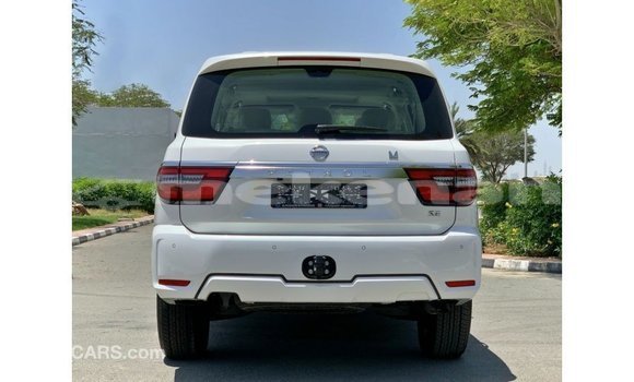Buy Import Nissan Patrol White Car in Import - Dubai in Aragatsotn Buy Import Nissan Patrol White Car in Import - Dubai in Aragatsotn