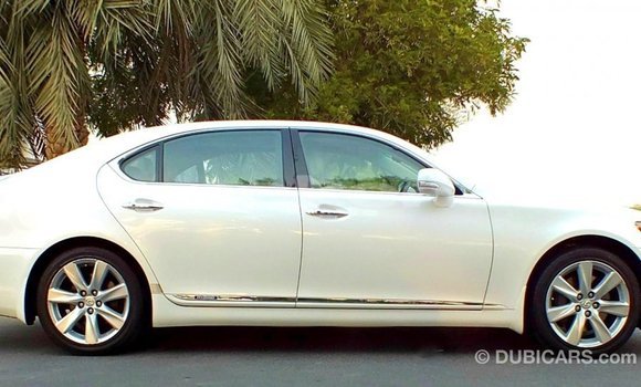 Buy Import Lexus LS White Car in Import - Dubai in Aragatsotn Buy Import Lexus LS White Car in Import - Dubai in Aragatsotn