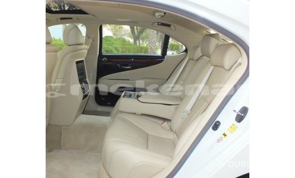 Buy Import Lexus LS White Car in Import - Dubai in Aragatsotn Buy Import Lexus LS White Car in Import - Dubai in Aragatsotn