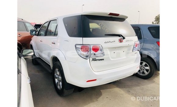 Buy Import Toyota Fortuner White Car in Import - Dubai in Aragatsotn Buy Import Toyota Fortuner White Car in Import - Dubai in Aragatsotn