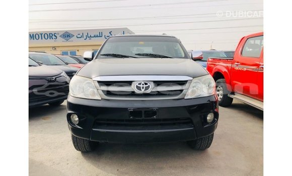 Buy Import Toyota Fortuner Black Car in Import - Dubai in Aragatsotn Buy Import Toyota Fortuner Black Car in Import - Dubai in Aragatsotn