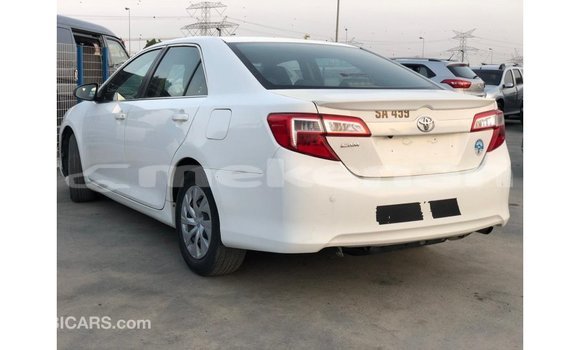Buy Import Toyota Camry White Car in Import - Dubai in Aragatsotn Buy Import Toyota Camry White Car in Import - Dubai in Aragatsotn