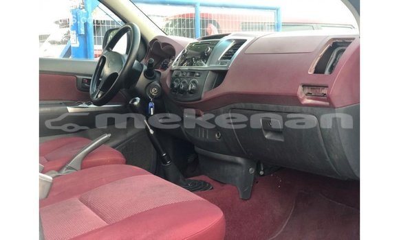 Buy Import Toyota Hilux White Car in Import - Dubai in Aragatsotn Buy Import Toyota Hilux White Car in Import - Dubai in Aragatsotn