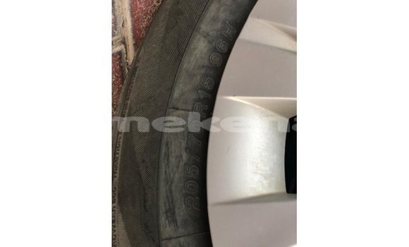 Buy Import Toyota Hilux White Car in Import - Dubai in Aragatsotn Buy Import Toyota Hilux White Car in Import - Dubai in Aragatsotn