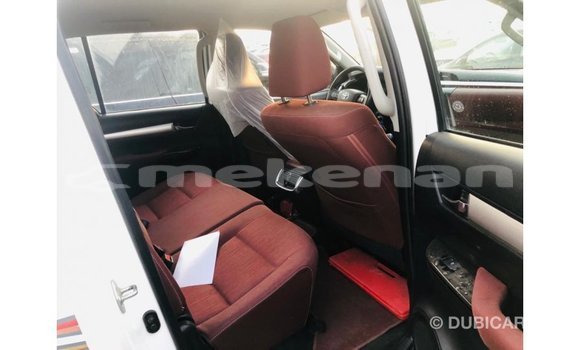 Buy Import Toyota Hilux White Car in Import - Dubai in Aragatsotn Buy Import Toyota Hilux White Car in Import - Dubai in Aragatsotn