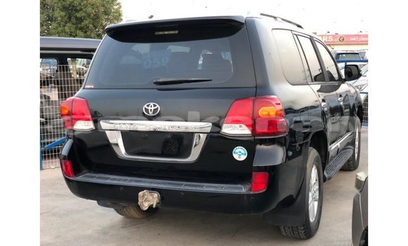 Buy Import Toyota Land Cruiser Black Car in Import - Dubai in Aragatsotn Buy Import Toyota Land Cruiser Black Car in Import - Dubai in Aragatsotn