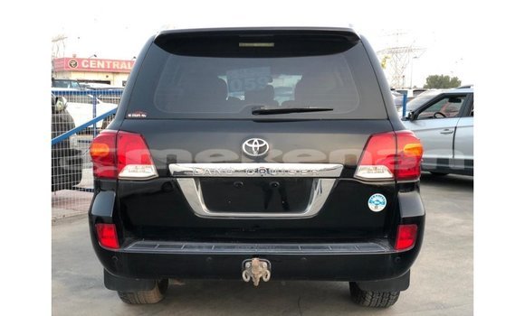 Buy Import Toyota Land Cruiser Black Car in Import - Dubai in Aragatsotn Buy Import Toyota Land Cruiser Black Car in Import - Dubai in Aragatsotn