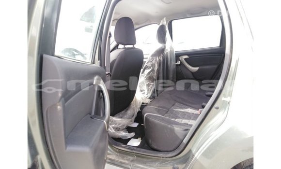 Buy Import Renault Duster Green Car in Import - Dubai in Aragatsotn Buy Import Renault Duster Green Car in Import - Dubai in Aragatsotn