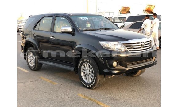 Buy Import Toyota Fortuner Black Car in Import - Dubai in Aragatsotn Buy Import Toyota Fortuner Black Car in Import - Dubai in Aragatsotn