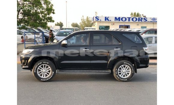 Buy Import Toyota Fortuner Black Car in Import - Dubai in Aragatsotn Buy Import Toyota Fortuner Black Car in Import - Dubai in Aragatsotn