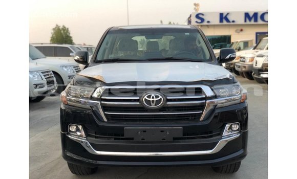 Buy Import Toyota Land Cruiser Black Car in Import - Dubai in Aragatsotn Buy Import Toyota Land Cruiser Black Car in Import - Dubai in Aragatsotn