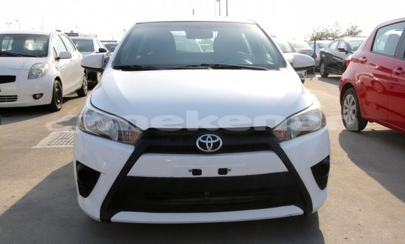 Buy Import Toyota Yaris White Car in Import - Dubai in Aragatsotn Buy Import Toyota Yaris White Car in Import - Dubai in Aragatsotn