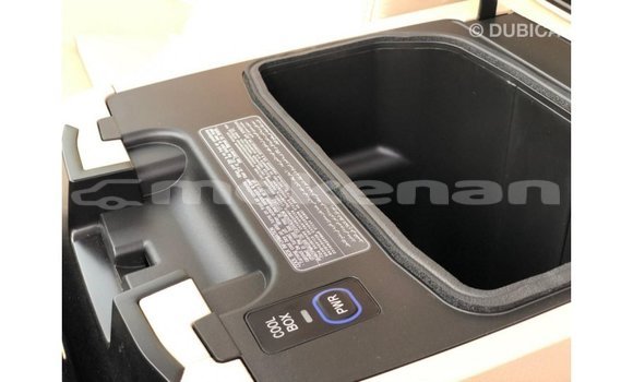 Buy Import Toyota Land Cruiser Black Car in Import - Dubai in Aragatsotn Buy Import Toyota Land Cruiser Black Car in Import - Dubai in Aragatsotn