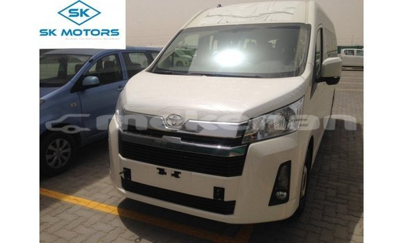 Buy Import Toyota Hiace White Car in Import - Dubai in Aragatsotn Buy Import Toyota Hiace White Car in Import - Dubai in Aragatsotn
